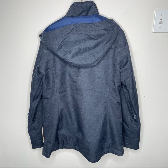 Burton Women’s Jet Set Jacket in Mood Indigo, Size Large with Thermolite - Picture 9 of 16